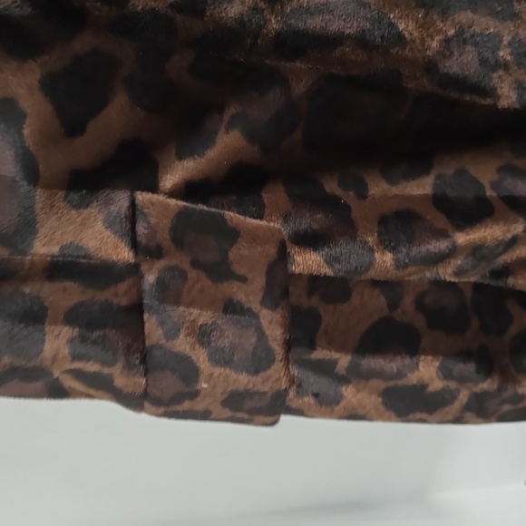 INC Womens Faux Fur Vest. Size L - Picture 6 of 7